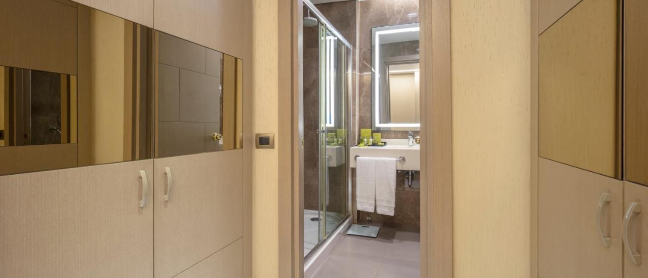 Doubletree By Hilton Istanbul Atasehir Hotel & Conference Centre Luaran gambar