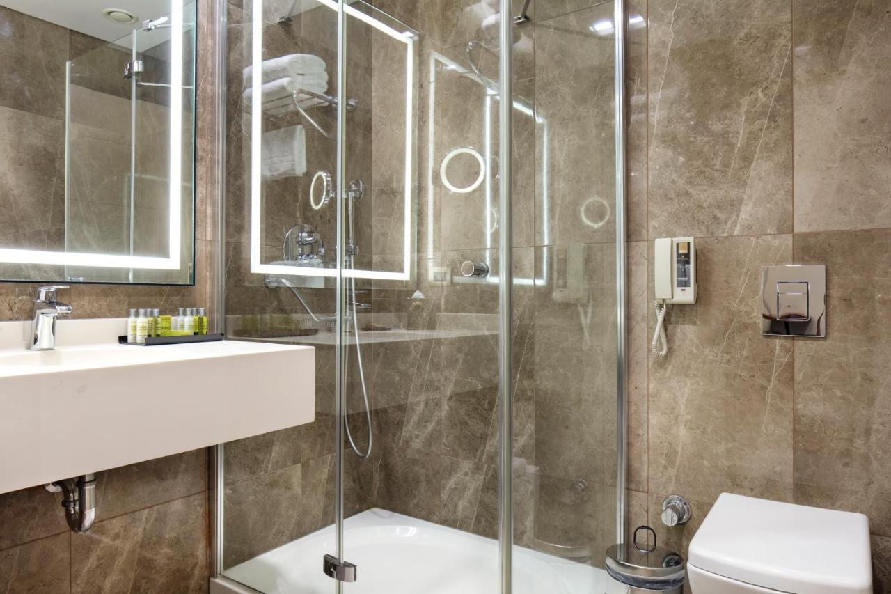 Doubletree By Hilton Istanbul Atasehir Hotel & Conference Centre Luaran gambar